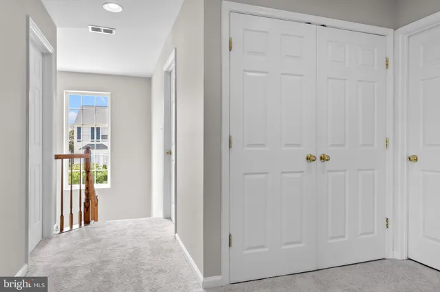 $827,000 | 322 Whipp Drive Southeast, Leesburg, VA 20175