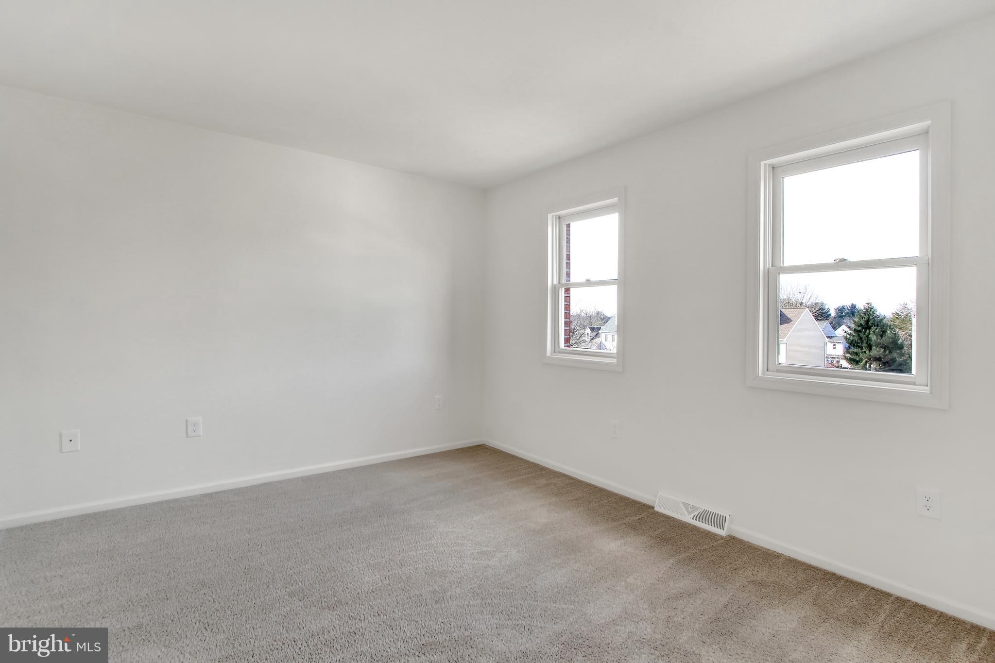 19 Pheasant Lane Lititz, PA 17543 - Photo 13 of 23