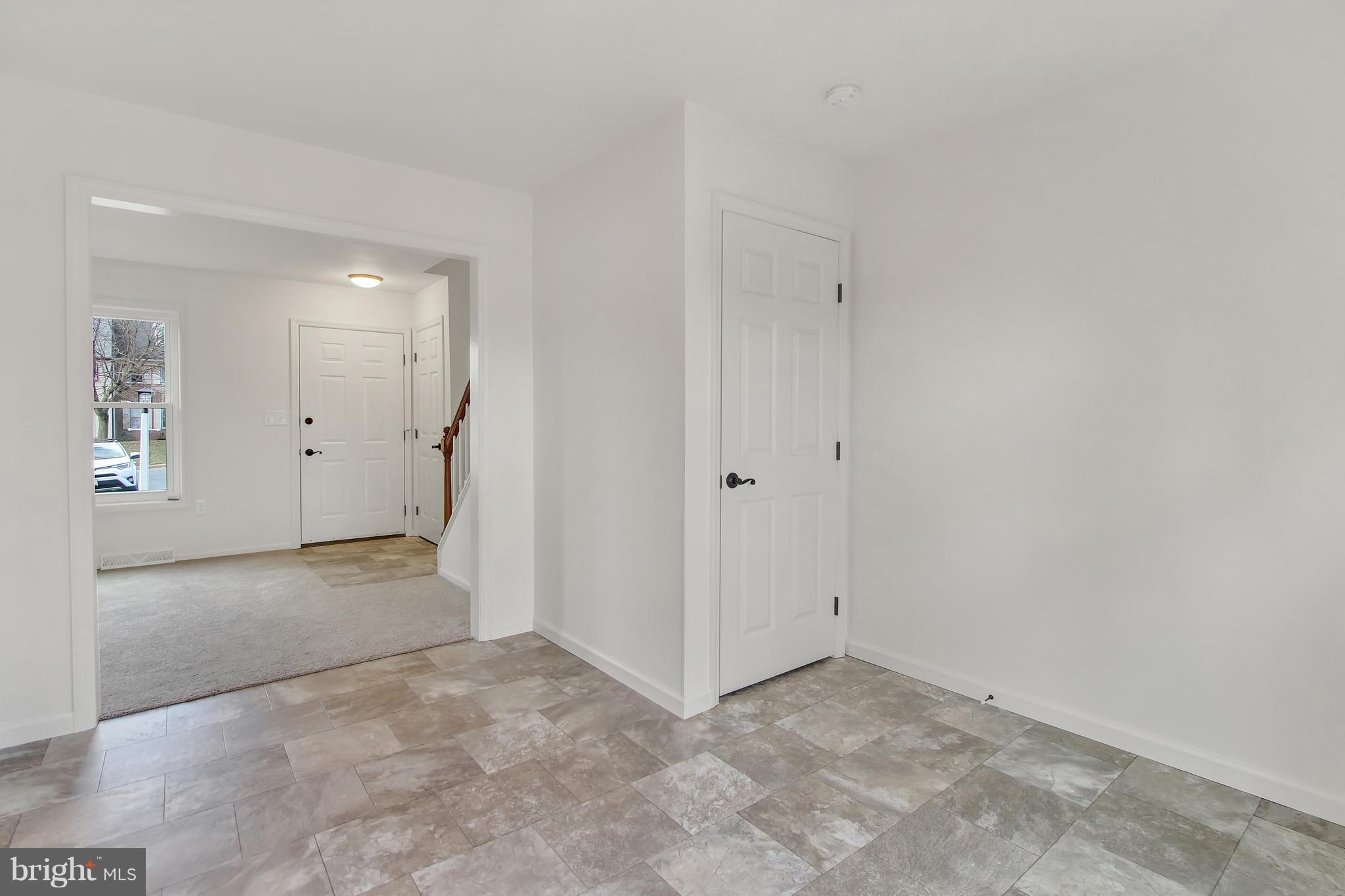 19 Pheasant Lane Lititz, PA 17543 - Photo 7 of 23