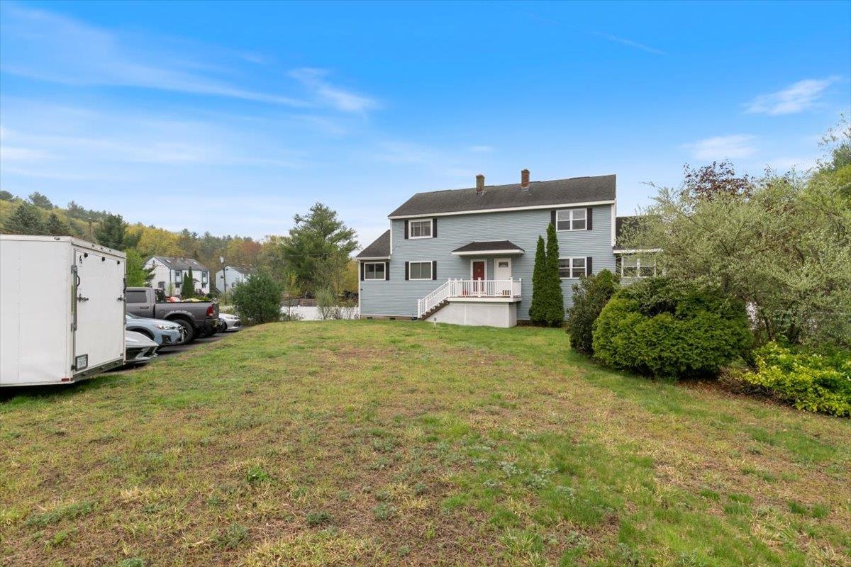 9 Rocco Drive, Unit R Derry, NH 03038 - Photo 3 of 37
