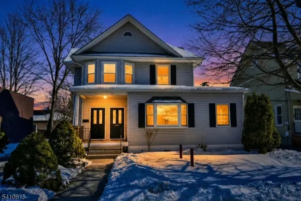 $3,300 | 383 Lafayette Avenue, Hawthorne, NJ 07506