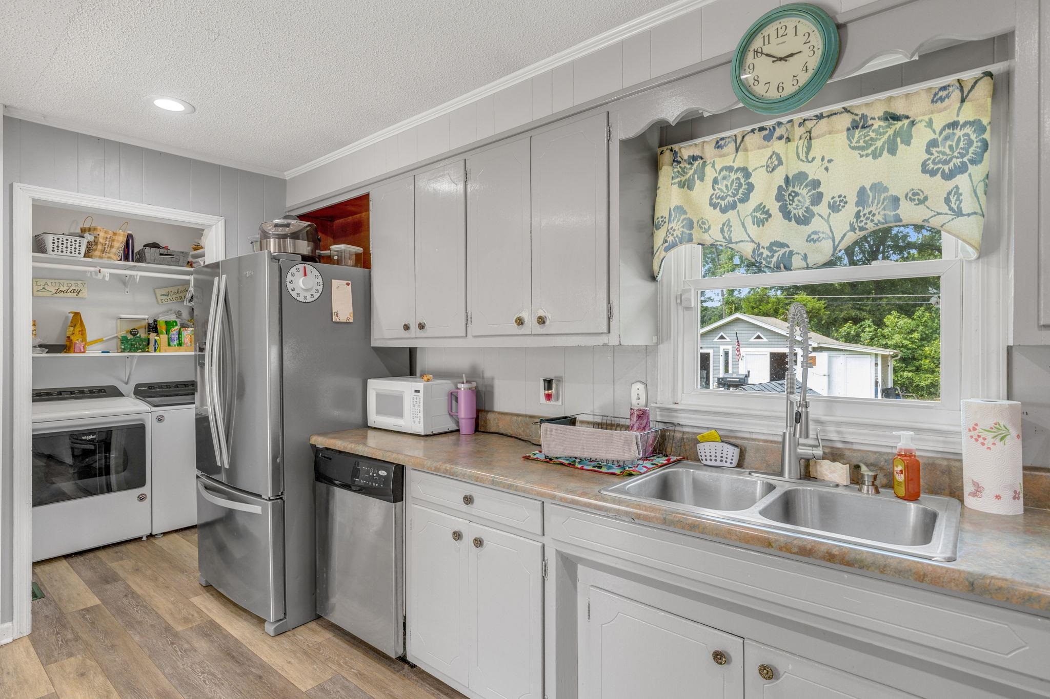 130 Colonial Drive Chesnee, SC 29323 - Photo 14 of 36