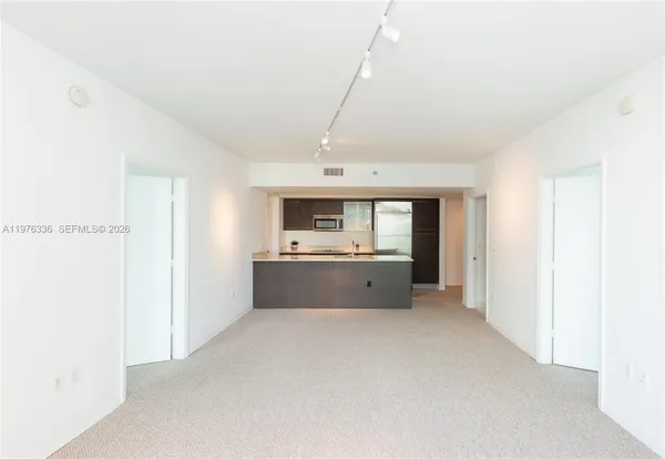 $3,800 | 500 Brickell Avenue, Unit 1505, Miami, FL 33131