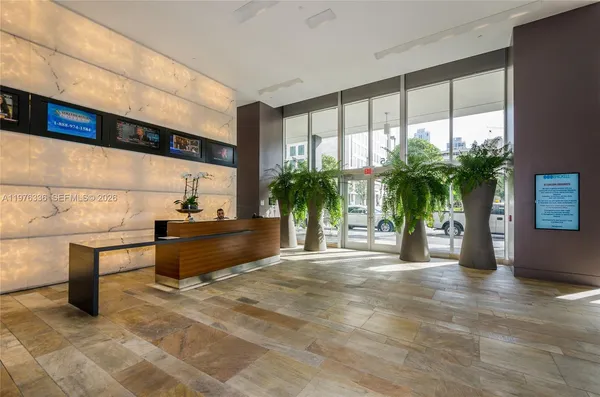 $3,800 | 500 Brickell Avenue, Unit 1505, Miami, FL 33131