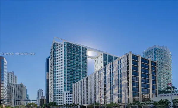 $3,800 | 500 Brickell Avenue, Unit 1505, Miami, FL 33131