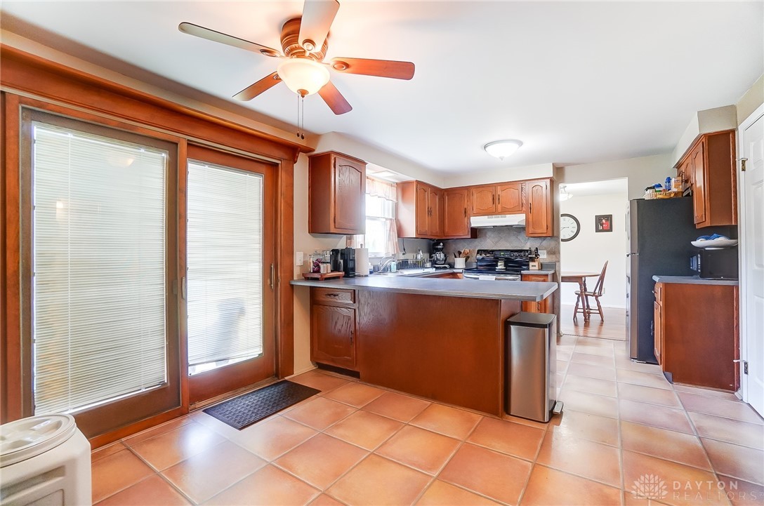 5570 Gander Road West Dayton, OH 45424 - Photo 17 of 51 Gallery Image 17