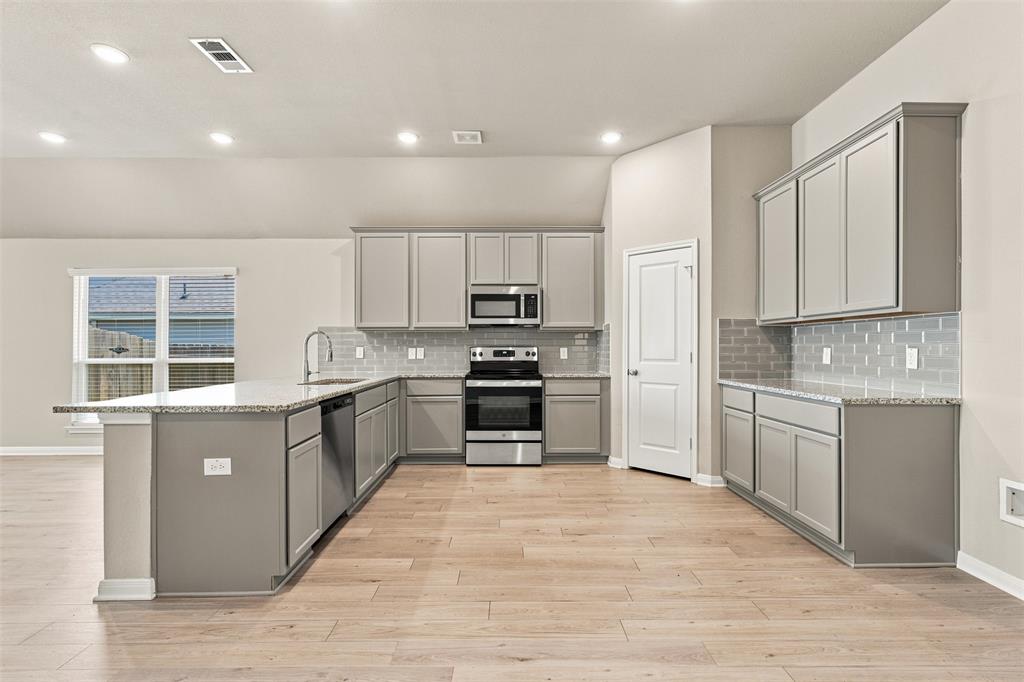 3228 Dottavio Road Lorena, TX 76655 - Photo 6 of 34