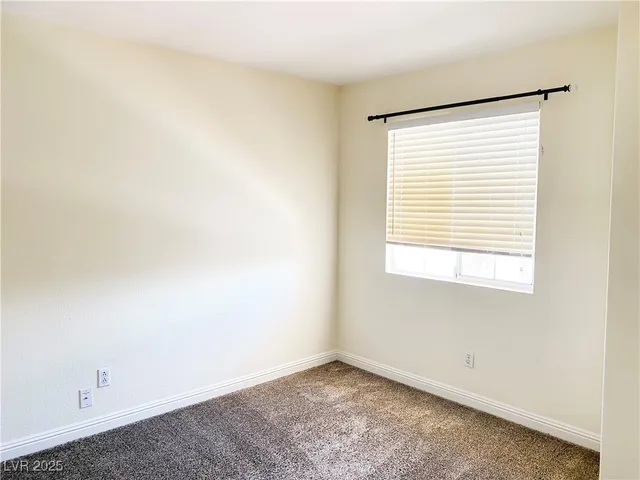 $2,200 | 8732 Point Kristi Circle, Las Vegas, NV 89147