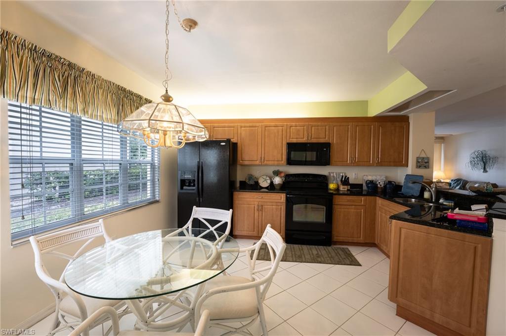 2575 Old Groves Road, Unit 101 Naples, FL 34109 - Photo 9 of 32 Gallery Image 9