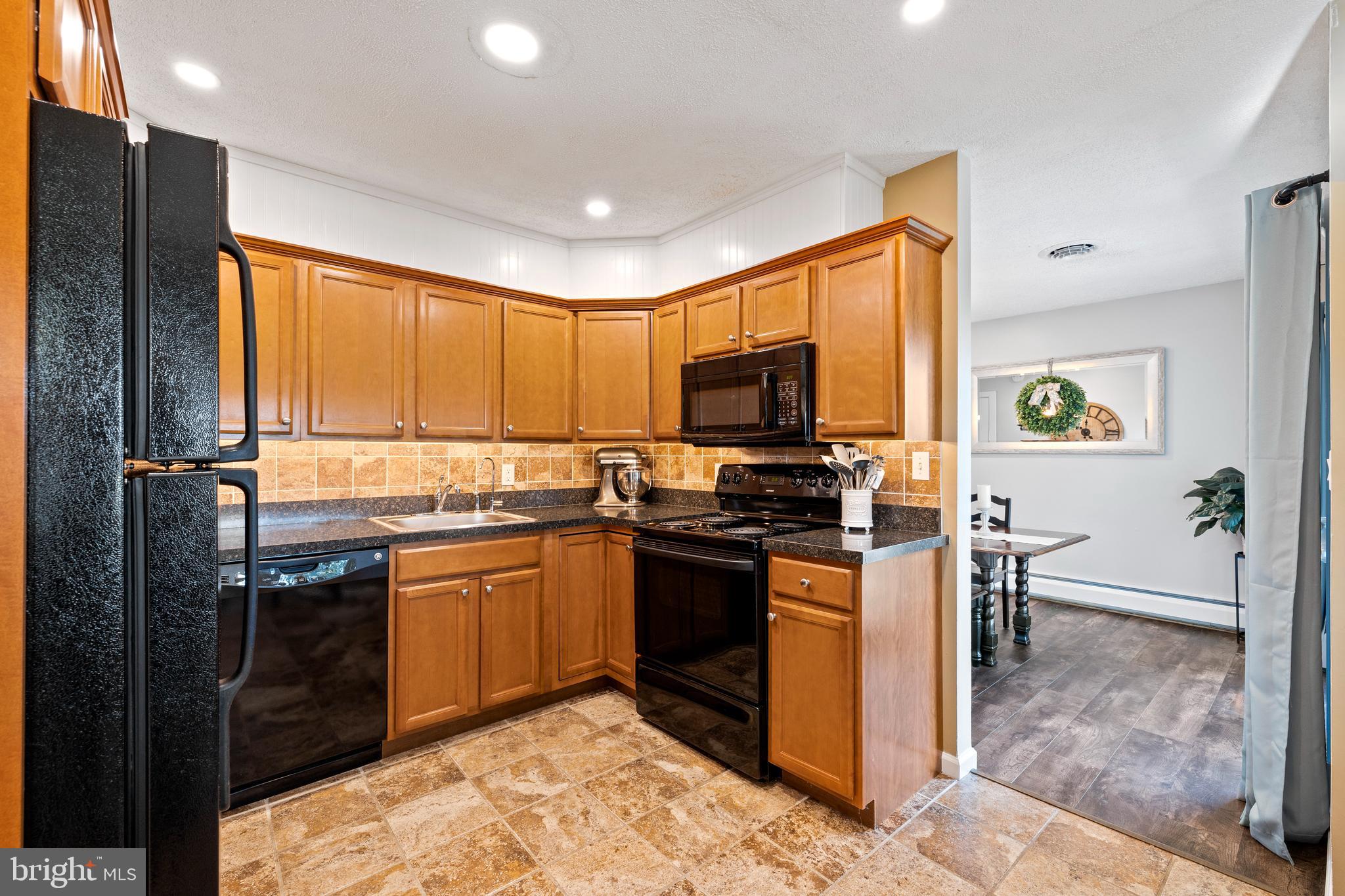 110 Poplar View Road Delta, PA 17314 - Photo 8 of 25 Gallery Image 8