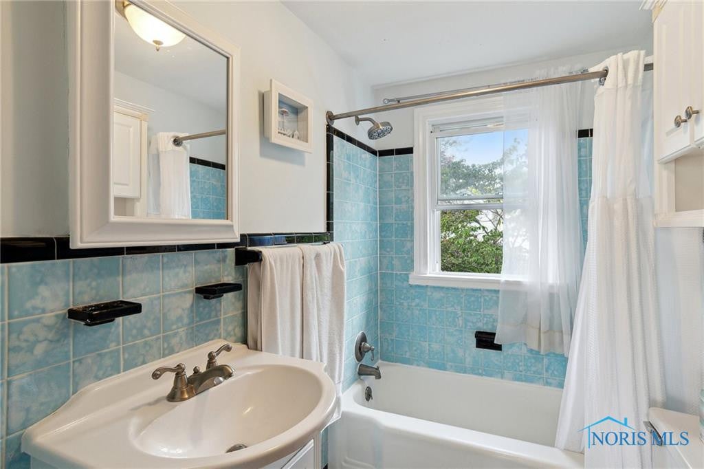 5941 Seaman Road Oregon, OH 43616 - Photo 18 of 33 Gallery Image 18