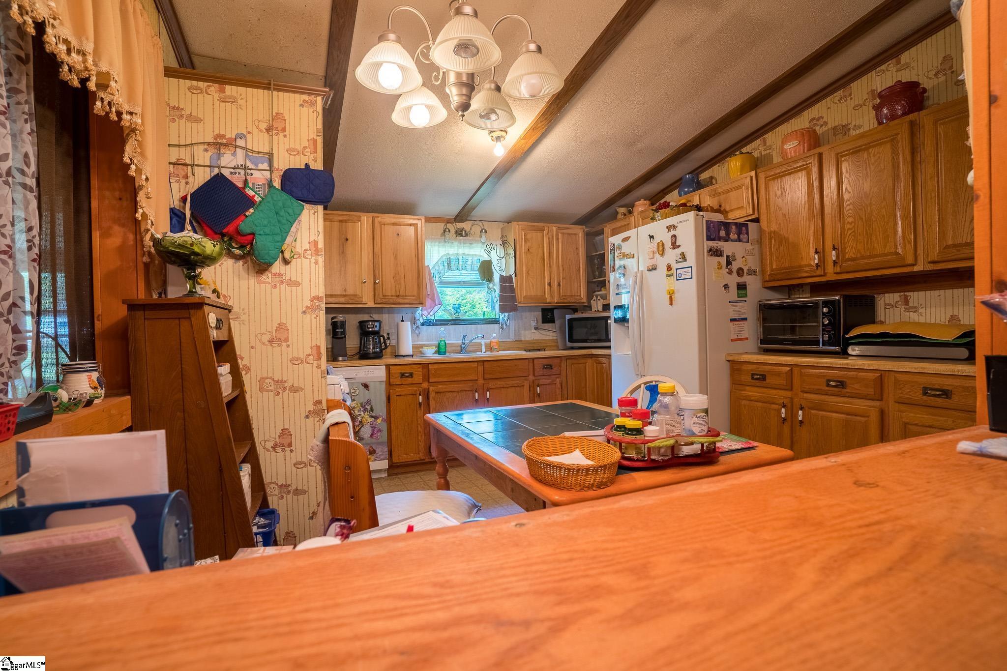 329 Forest Dale Road Marietta, SC 29661 - Photo 11 of 22