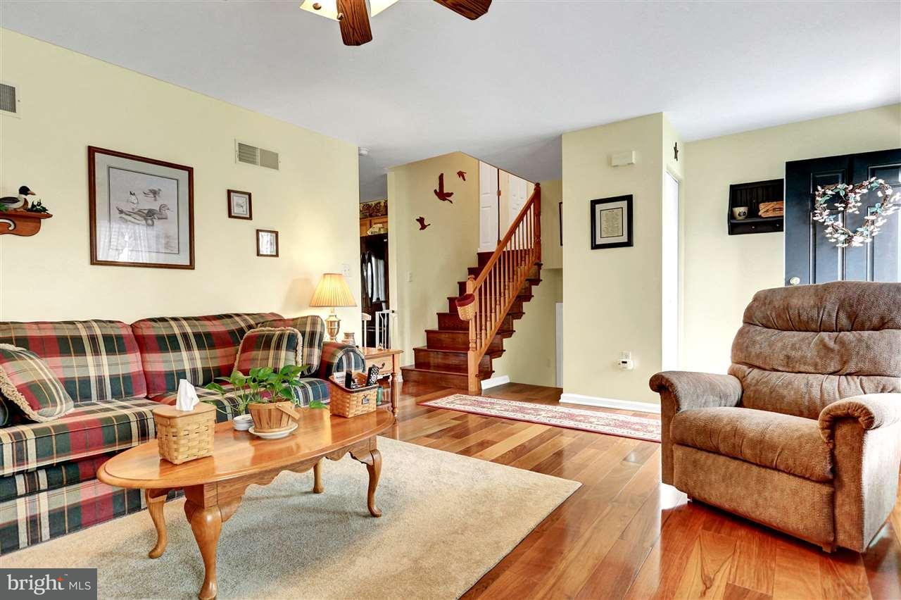 78 Test Road Hanover, PA 17331 - Photo 4 of 31