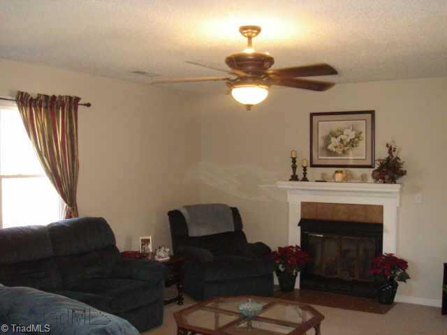 1112 Ridgecliff Drive Rural Hall, NC 27045 - Photo 2 of 8 Other. Living