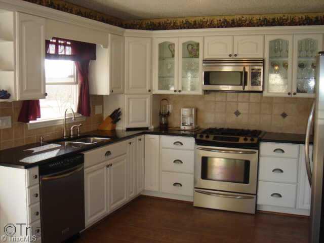 1112 Ridgecliff Drive Rural Hall, NC 27045 - Photo 4 of 8 Other. Kitchen, view 2