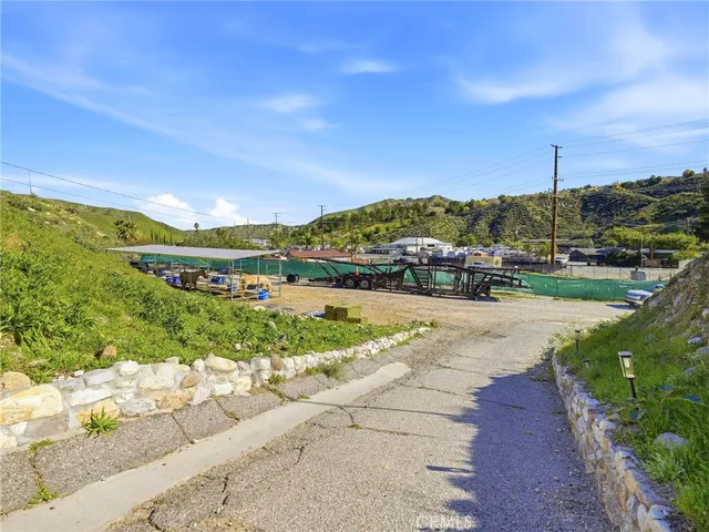 $2,259,000 | 17559 Sierra Highway, Canyon Country, CA 91351