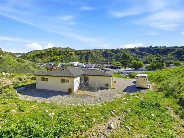 $2,259,000 | 17559 Sierra Highway, Canyon Country, CA 91351