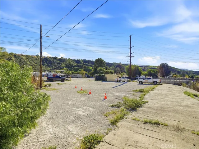 $2,259,000 | 17559 Sierra Highway, Canyon Country, CA 91351