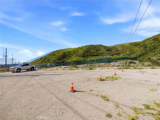 $2,259,000 | 17559 Sierra Highway, Canyon Country, CA 91351