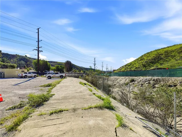 $2,259,000 | 17559 Sierra Highway, Canyon Country, CA 91351