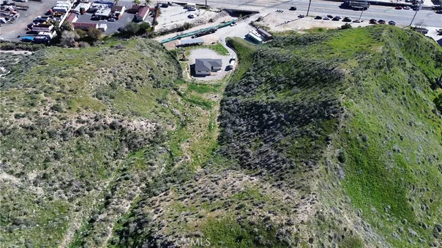 $2,259,000 | 17559 Sierra Highway, Canyon Country, CA 91351