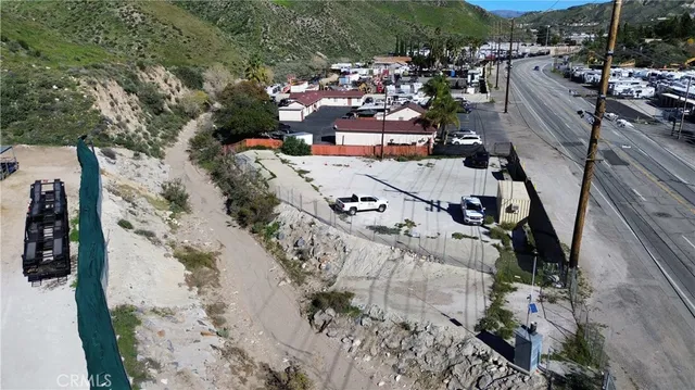 $2,259,000 | 17559 Sierra Highway, Canyon Country, CA 91351