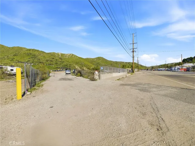 $2,259,000 | 17559 Sierra Highway, Canyon Country, CA 91351