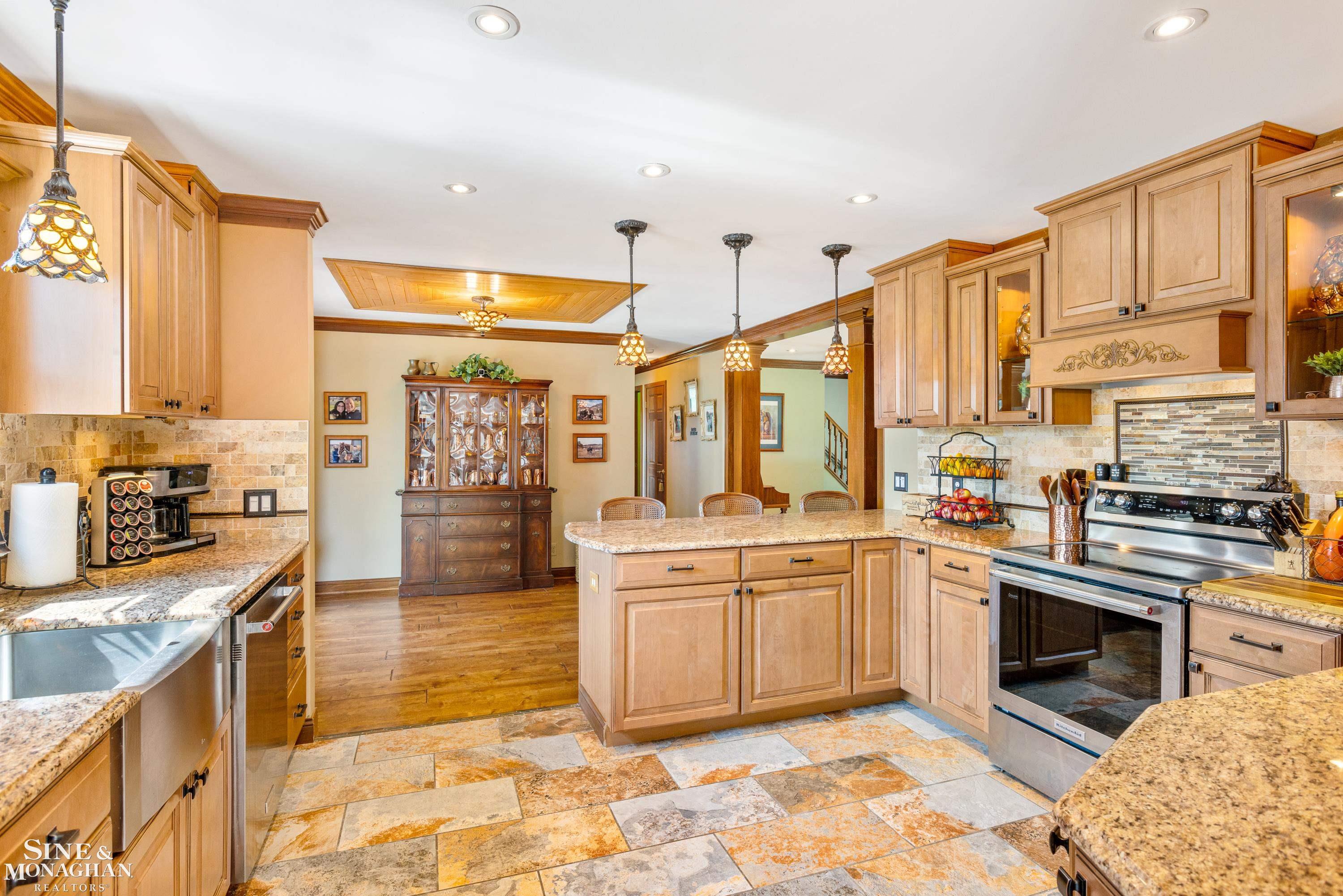 1310 South Allen Road St. Clair, MI 48079 - Photo 15 of 64 50114436-14.JPG