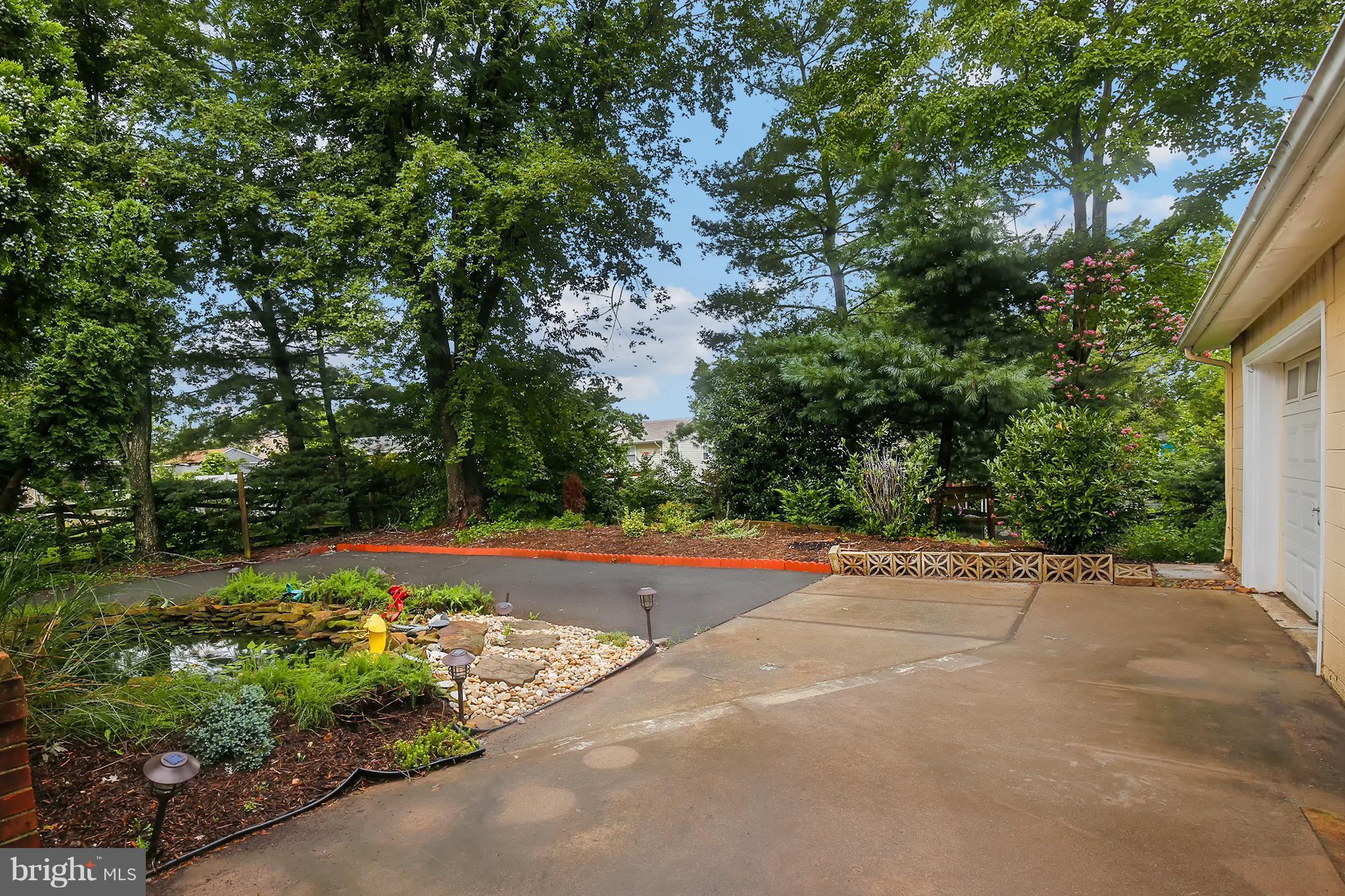 109 North Ithaca Road Sterling, VA 20164 - Photo 28 of 30 View