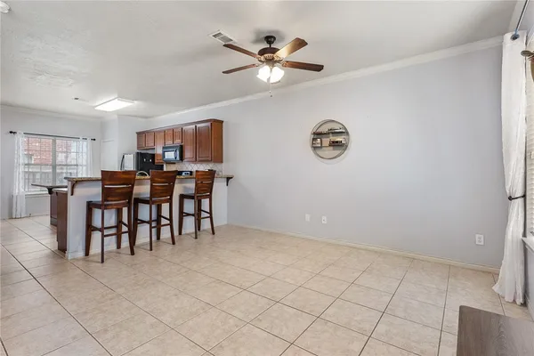$265,000 | 400 Forest Drive, College Station, TX 77840