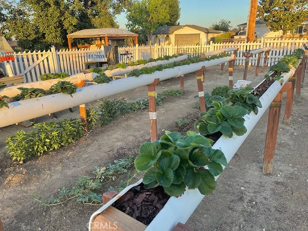 $2,600 | 6931 Amethyst Avenue, Rancho Cucamonga, CA 91701