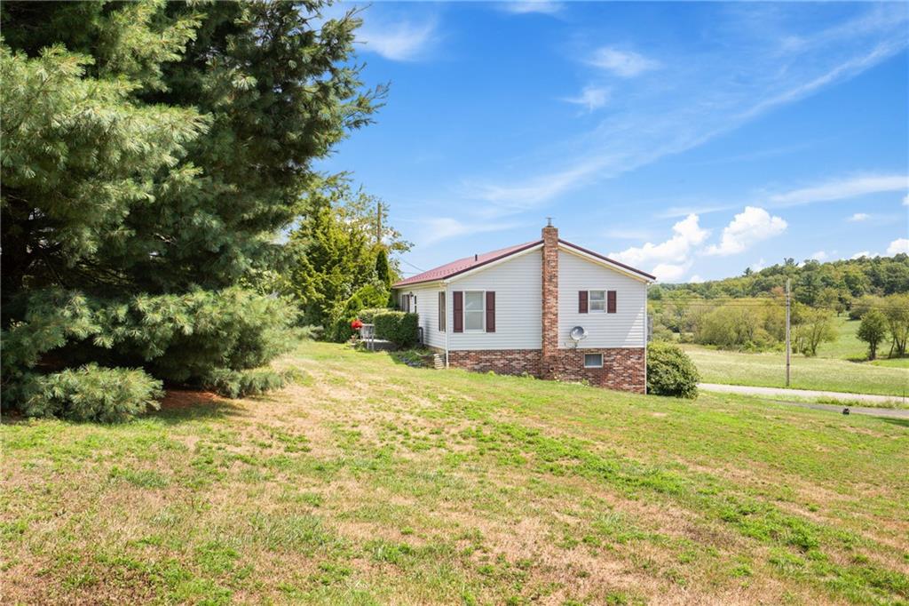 479 Beaver Dam Road Friedens, PA 15541 - Photo 5 of 46 Gallery Image 5