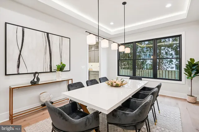 $2,395,000 | 6707 Hallwood Avenue, Falls Church, VA 22046