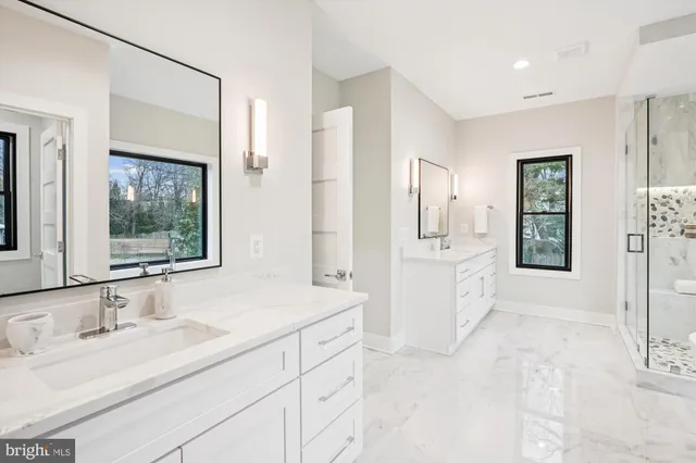 $2,395,000 | 6707 Hallwood Avenue, Falls Church, VA 22046