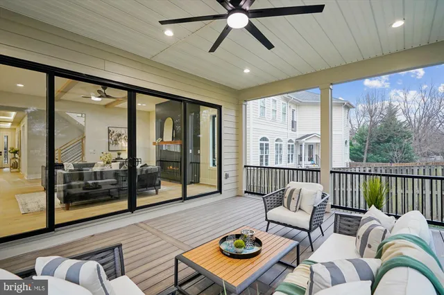 $2,395,000 | 6707 Hallwood Avenue, Falls Church, VA 22046