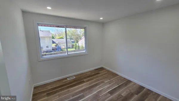 $465,000 | 126 Richland Circle, Sterling, VA 20164