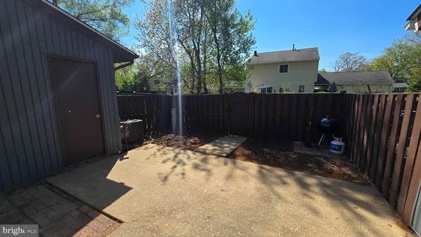 $465,000 | 126 Richland Circle, Sterling, VA 20164