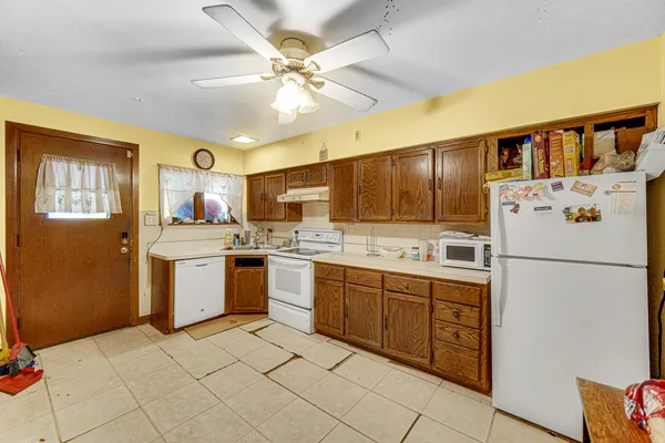 $179,999 | 1215 Scott Avenue, Chicago Heights, IL 60411