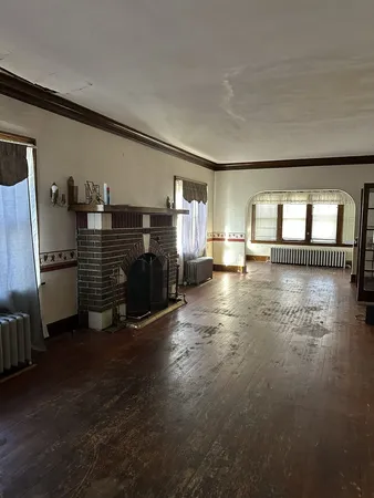 $179,999 | 1215 Scott Avenue, Chicago Heights, IL 60411