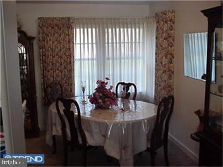 203 Lester Avenue Shillington, PA 19607 - Photo 6 of 7 Dining Room