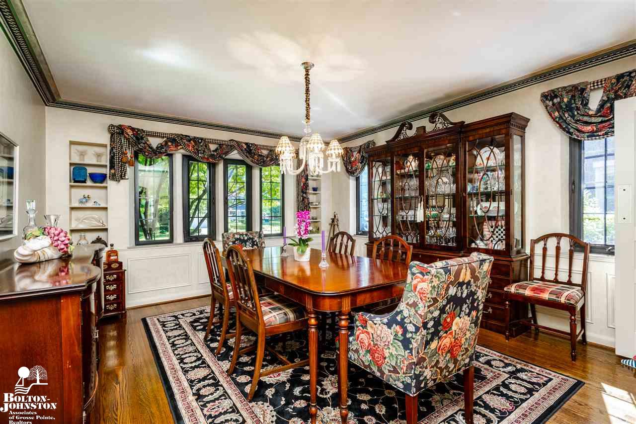 133 Merriweather Road Grosse Pointe Farms, MI 48236 - Photo 5 of 65