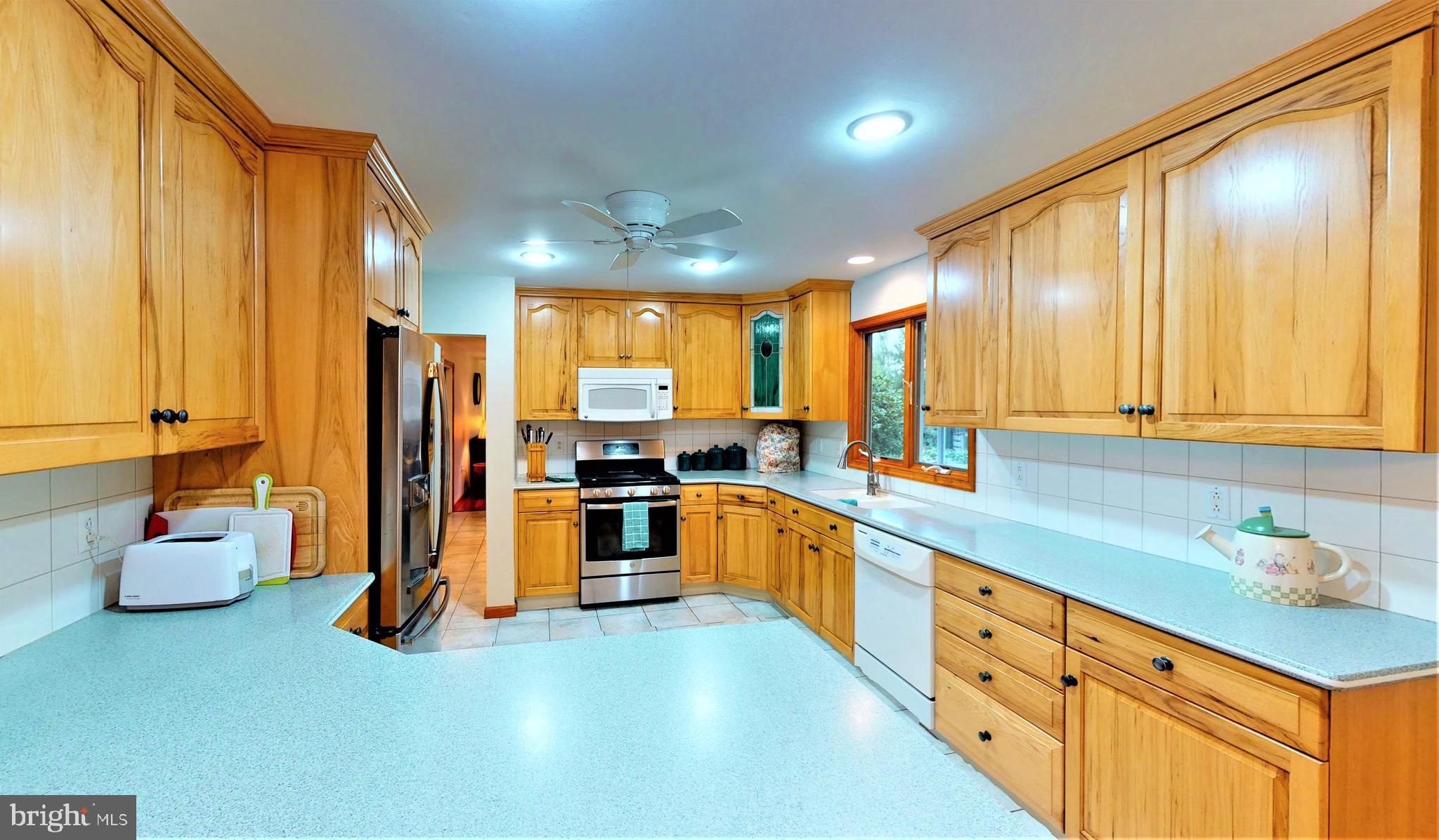 3350 Bartram Road Willow Grove, PA 19090 - Photo 12 of 70 Gallery Image 12