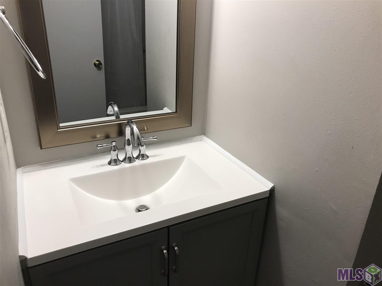 1757 South Brightside View Drive, Unit A Baton Rouge, LA 70820 - Photo 8 of 11