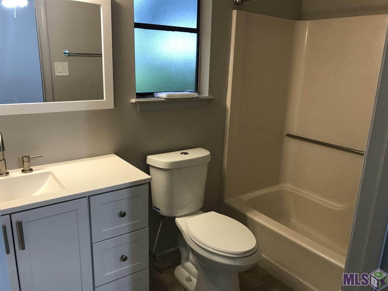 1757 South Brightside View Drive, Unit A Baton Rouge, LA 70820 - Photo 9 of 11