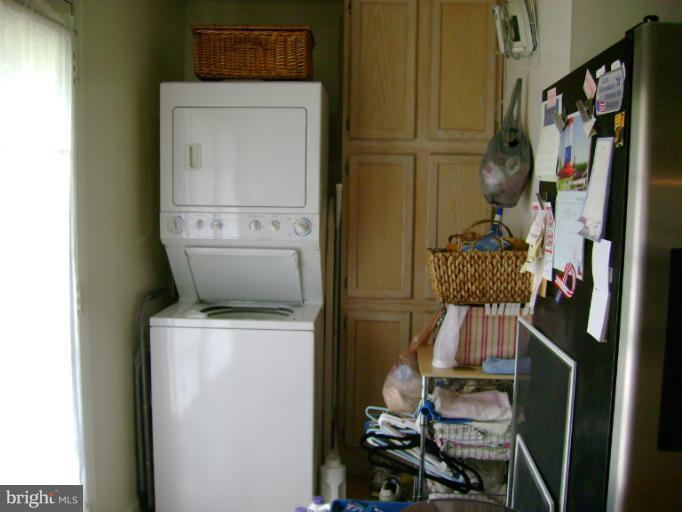5927 Old Rolling Road Alexandria, VA 22310 - Photo 14 of 21 Interior (General)