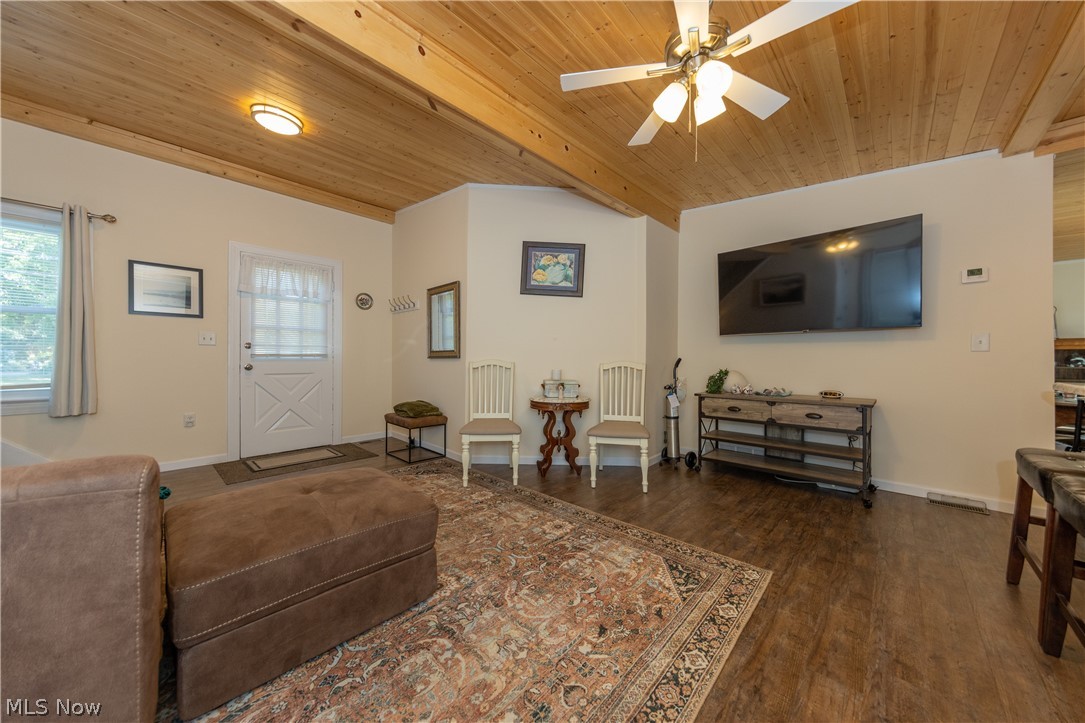 2978 Rockefeller Road Wickliffe, OH 44092 - Photo 5 of 31 Gallery Image 5