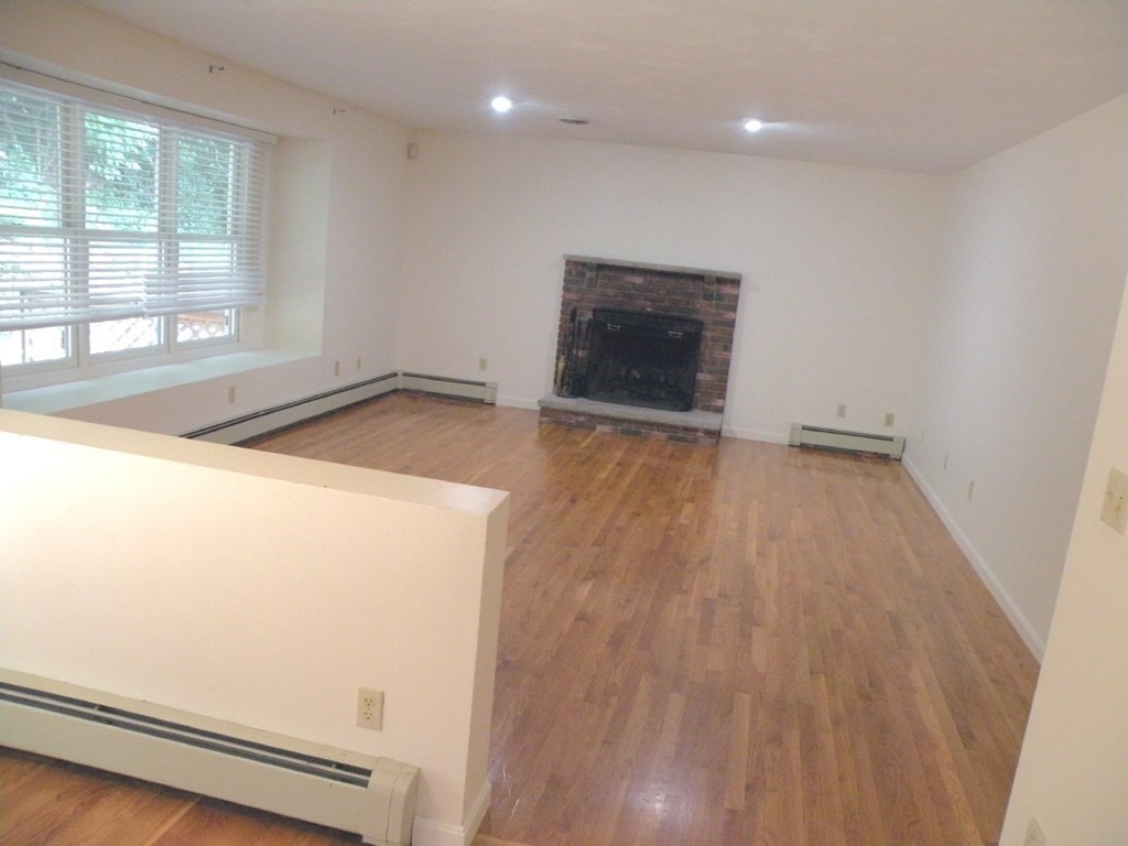 9 Windham Circle Canton, MA 02021 - Photo 8 of 27 Gallery Image 8