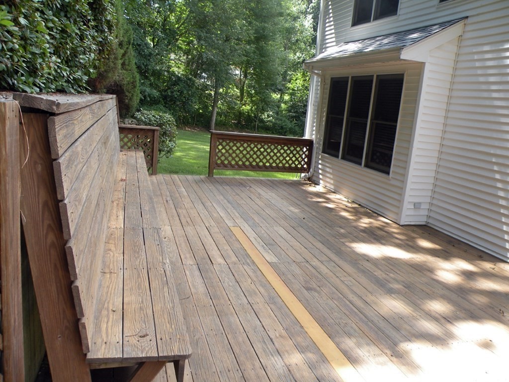 9 Windham Circle Canton, MA 02021 - Photo 10 of 27 Gallery Image 10