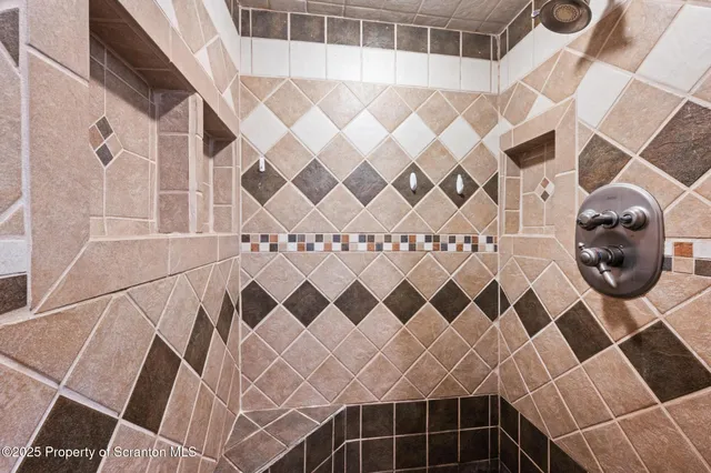 $420,000 | 25 McIntosh Drive, Carbondale, PA 18407