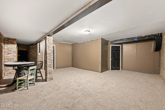 $420,000 | 25 McIntosh Drive, Carbondale, PA 18407